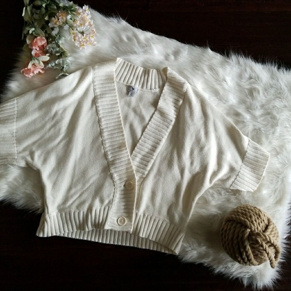 NWOT Worthington Cream Short Sleeve Button Up Cardigan Size XL